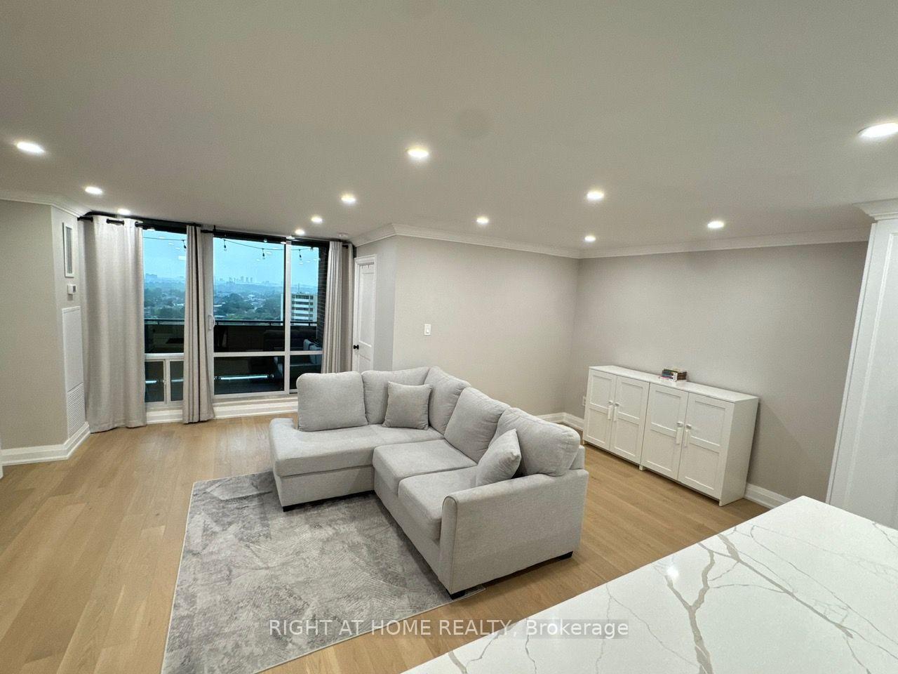 Photo 10 of Unit 1507, 716 The West Mall, Etobicoke, Eringate-Centennial-West Deane — HOMEH