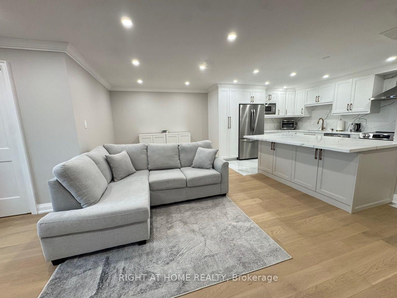 Photo 11 of Unit 1507, 716 The West Mall, Etobicoke, Eringate-Centennial-West Deane — HOMEH