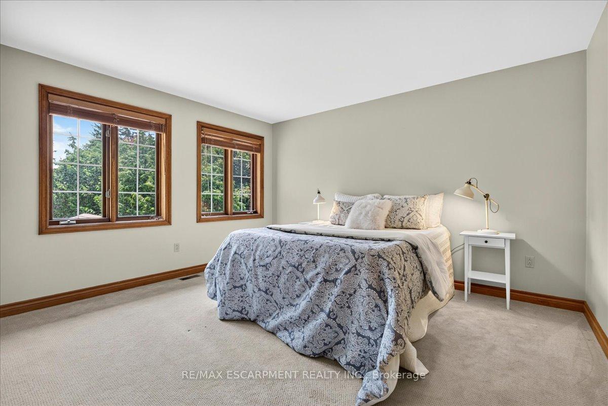 Photo 20 of 339 Kingsway Place, Milton, Old Milton — HOMEH