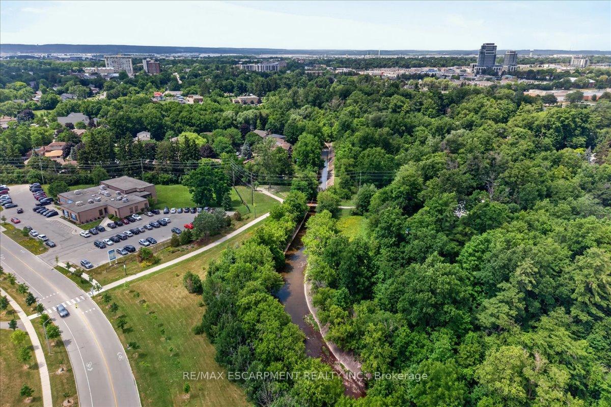 Photo 46 of 339 Kingsway Place, Milton, Old Milton — HOMEH
