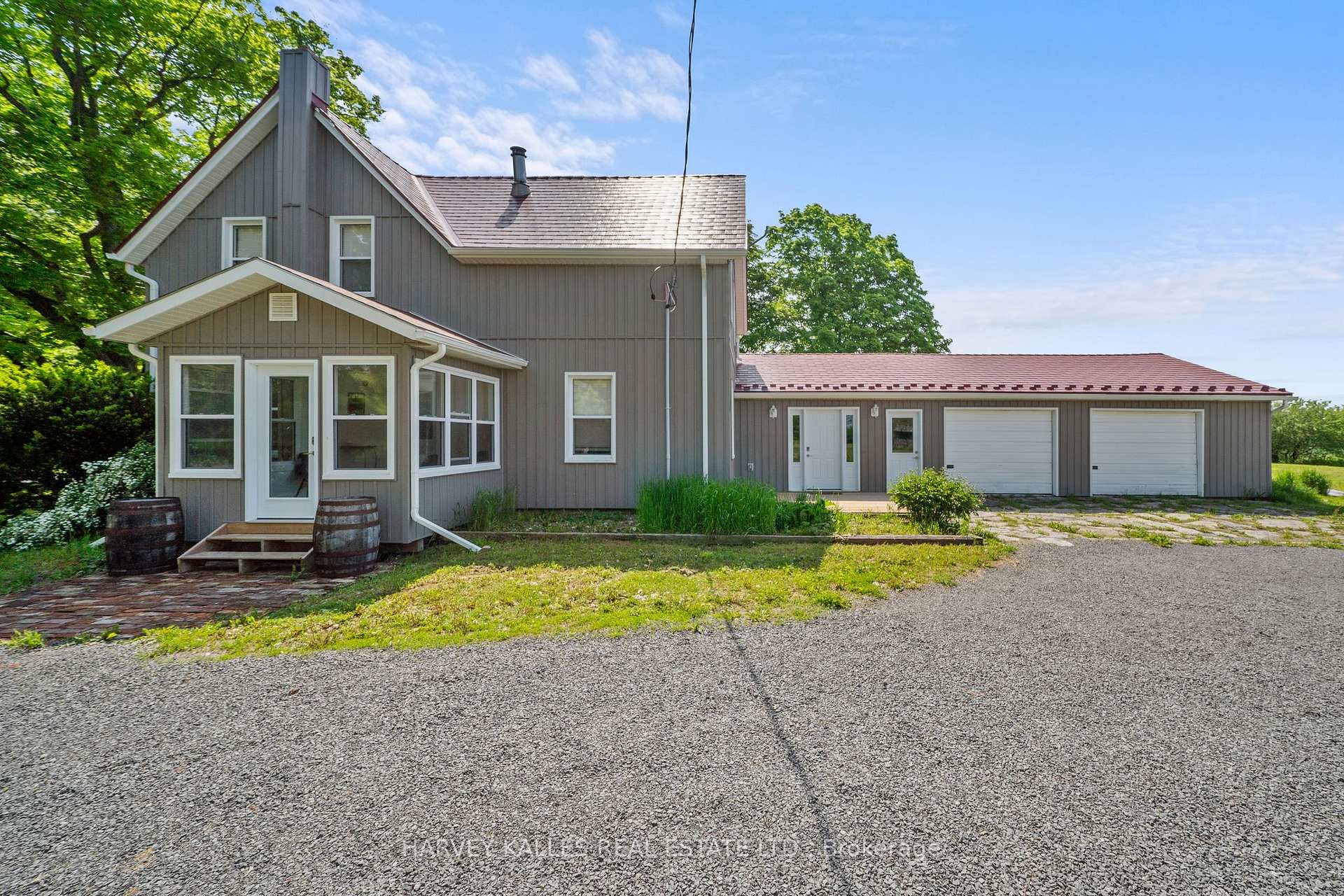 Photo 4 of 182 Marisett Road, Prince Edward County, Athol Ward — HOMEH