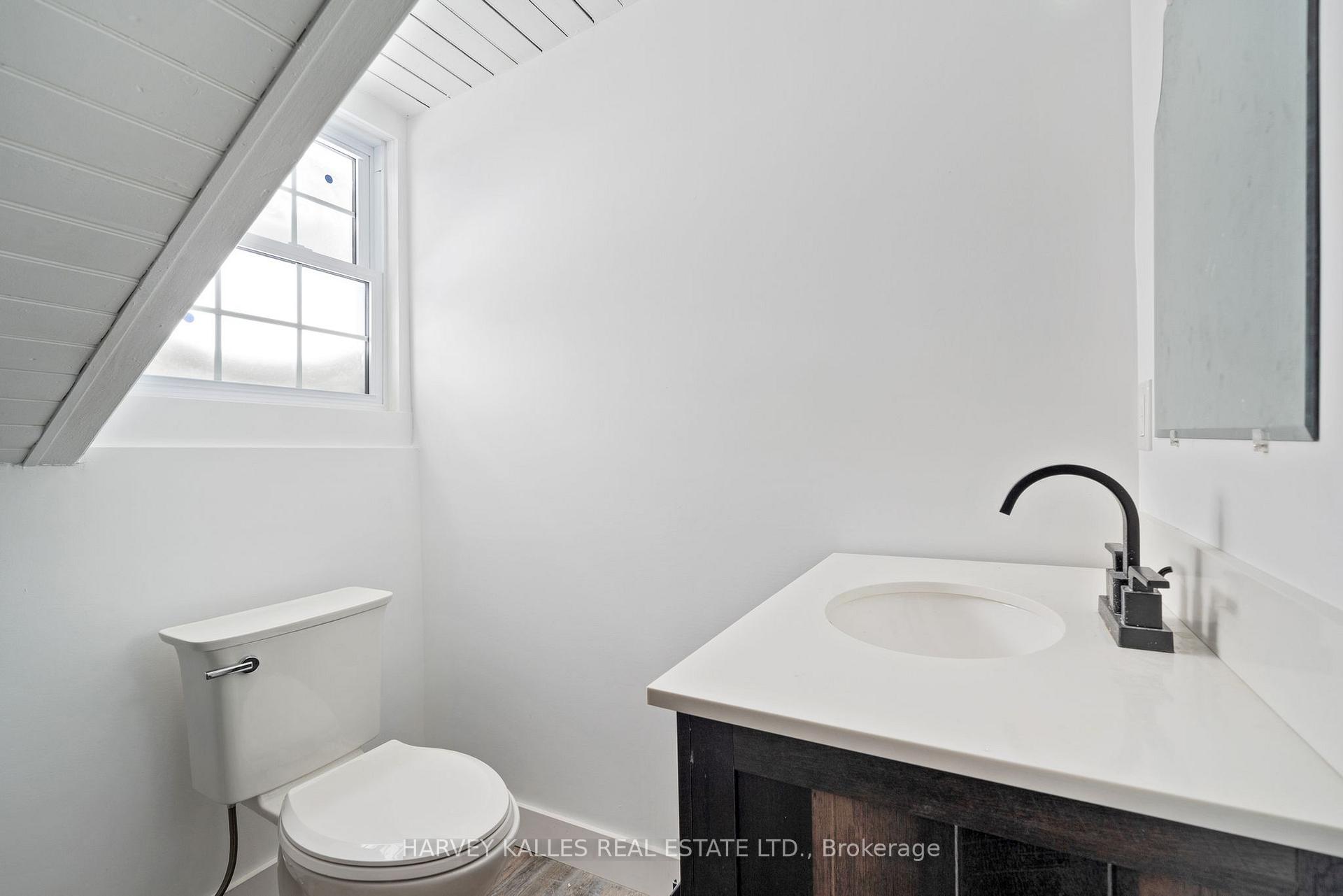 Photo 40 of 182 Marisett Road, Prince Edward County, Athol Ward — HOMEH