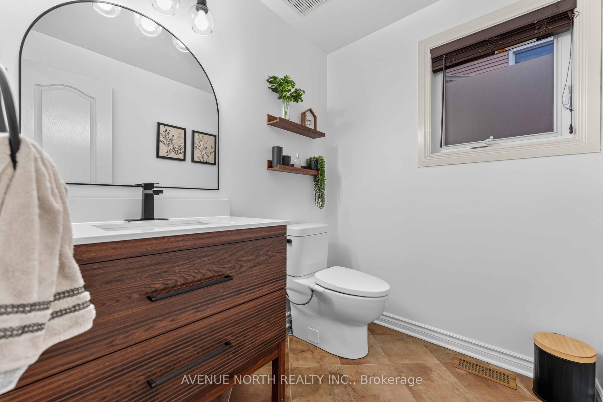 Photo 13 of 678 Thicket Way, Ottawa, Fallingbrook/Gardenway South — HOMEH