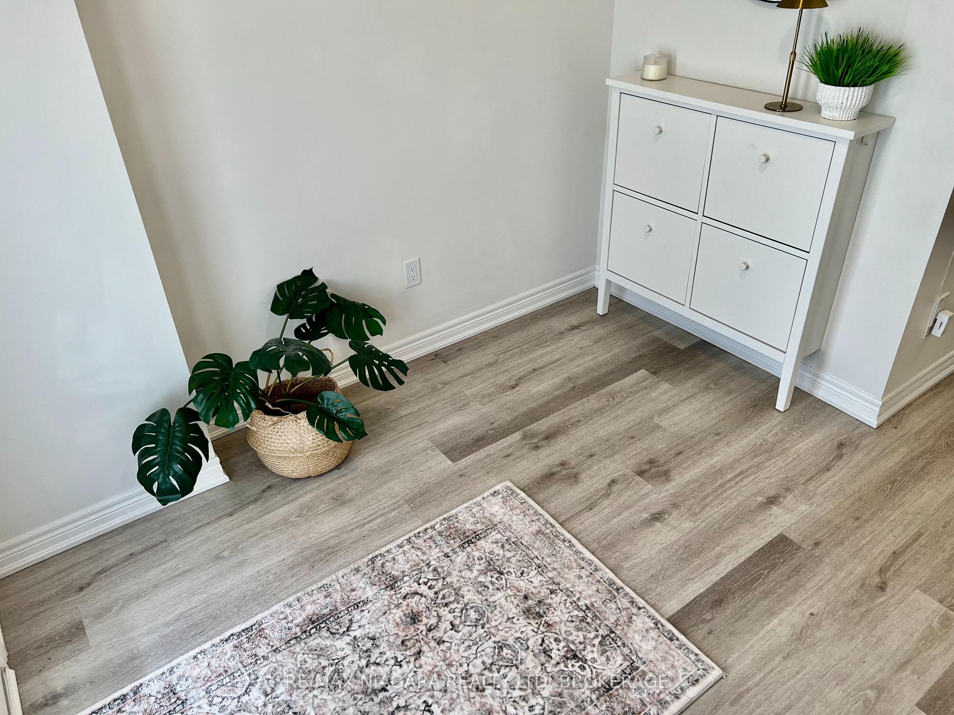 Photo 6 of Unit 48, 96 Dryden Lane, Hamilton, McQuesten — HOMEH
