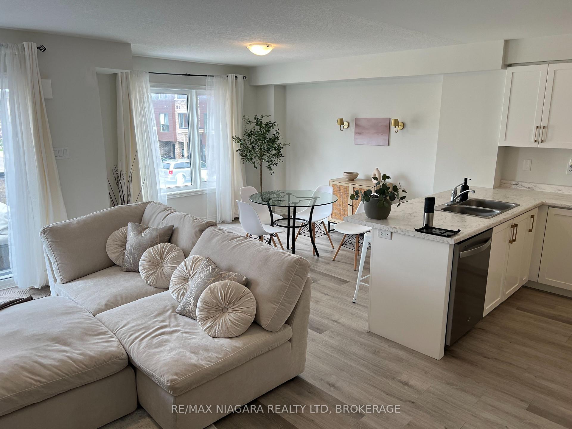 Photo 13 of Unit 48, 96 Dryden Lane, Hamilton, McQuesten — HOMEH