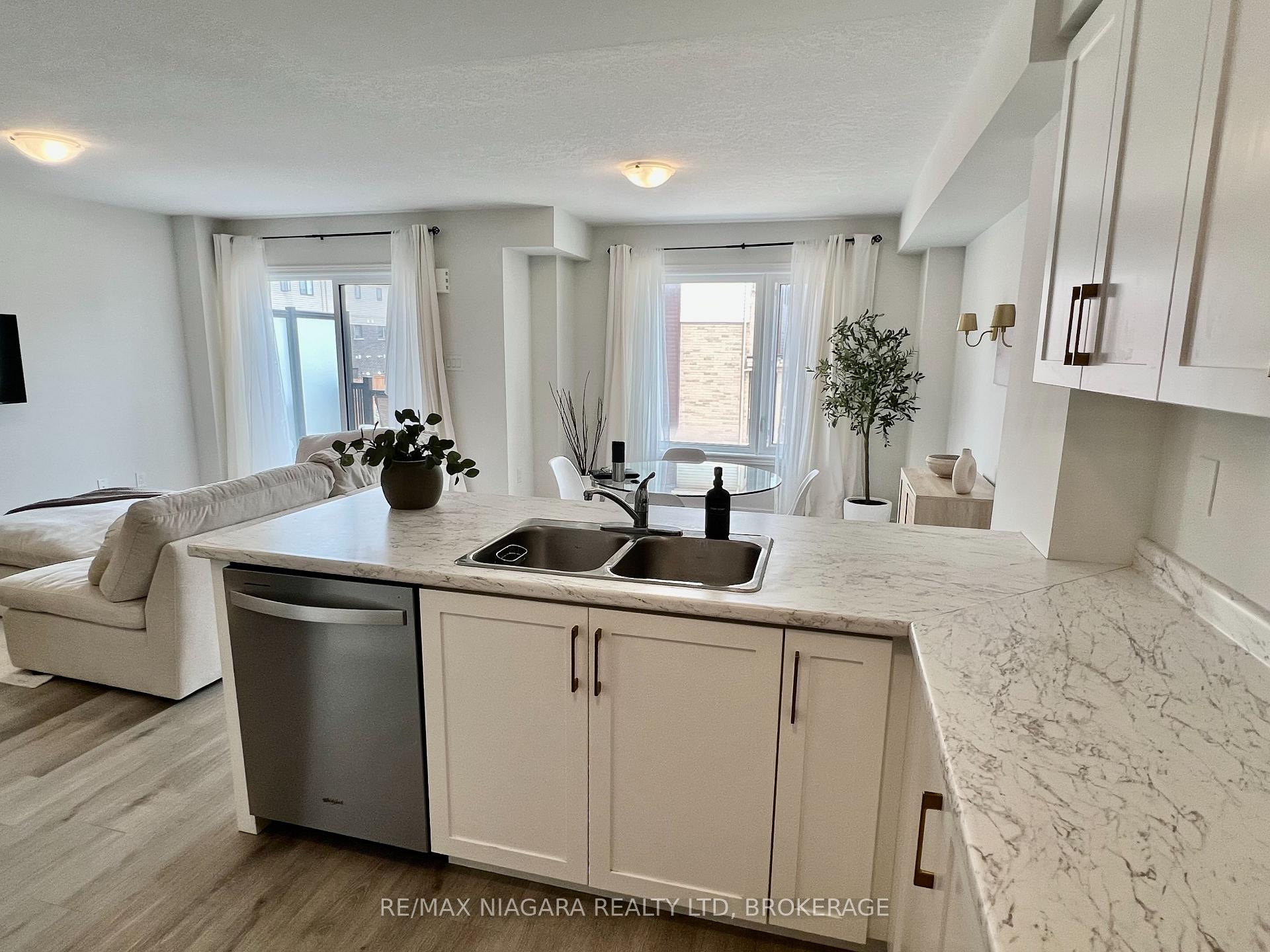 Photo 26 of Unit 48, 96 Dryden Lane, Hamilton, McQuesten — HOMEH