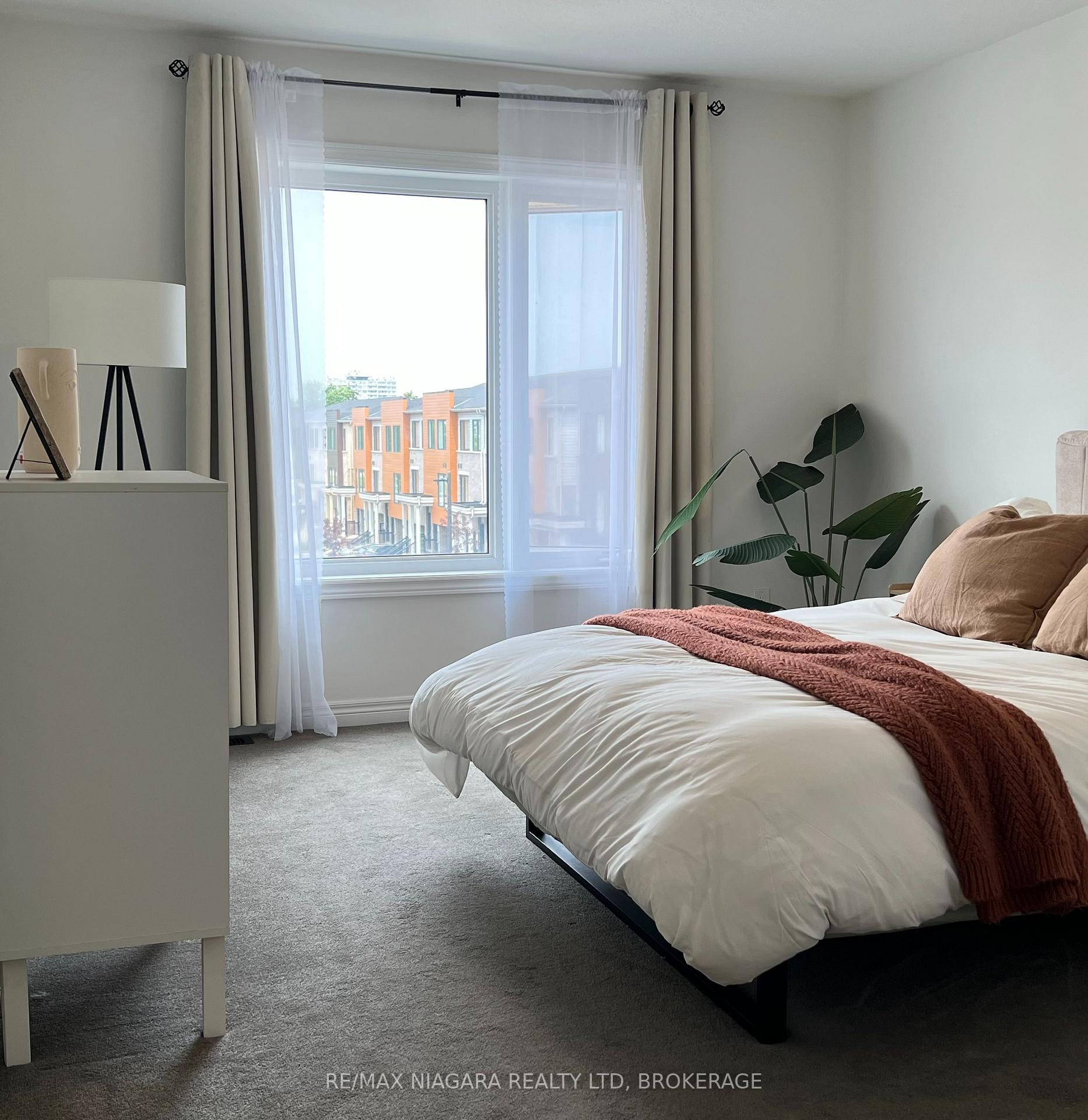 Photo 34 of Unit 48, 96 Dryden Lane, Hamilton, McQuesten — HOMEH