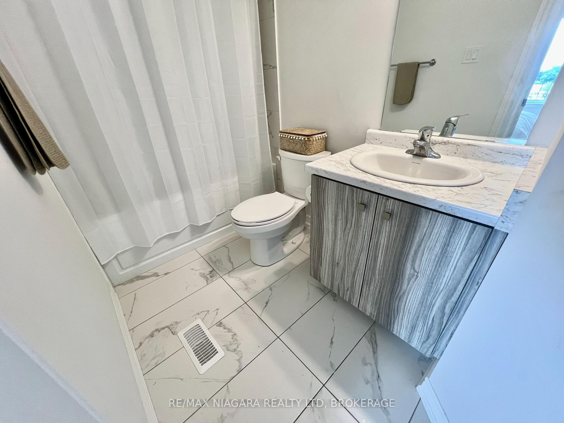 Photo 42 of Unit 48, 96 Dryden Lane, Hamilton, McQuesten — HOMEH