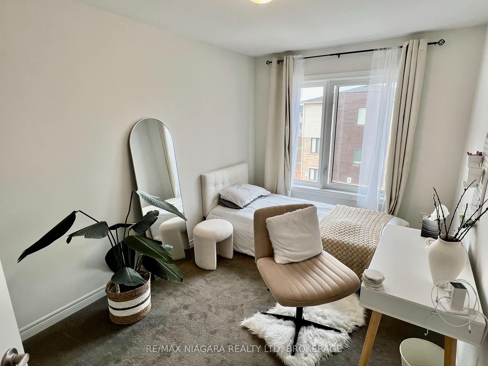 Photo 54 of Unit 48, 96 Dryden Lane, Hamilton, McQuesten — HOMEH
