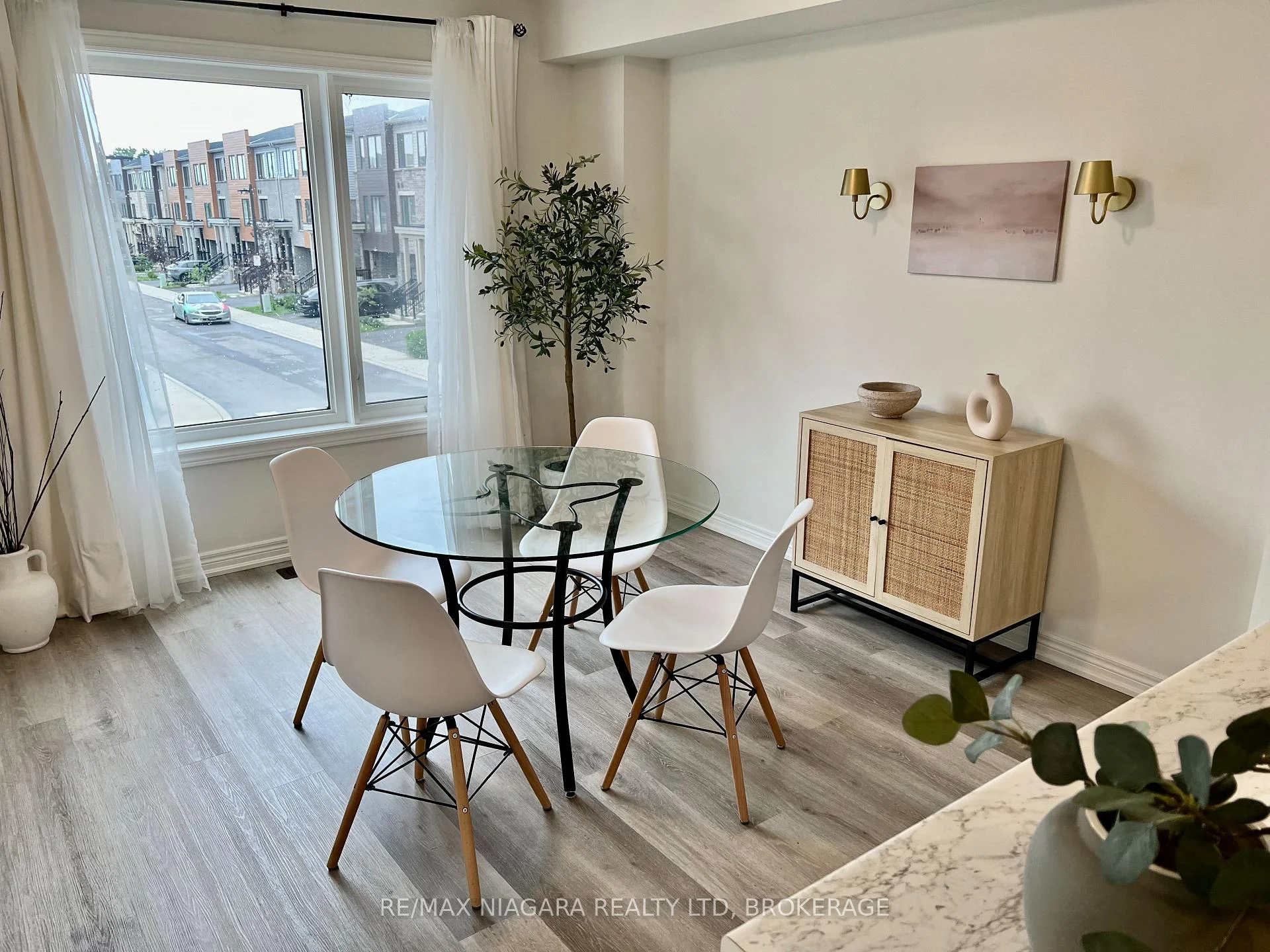Photo 17 of Unit 48, 96 Dryden Lane, Hamilton, McQuesten — HOMEH