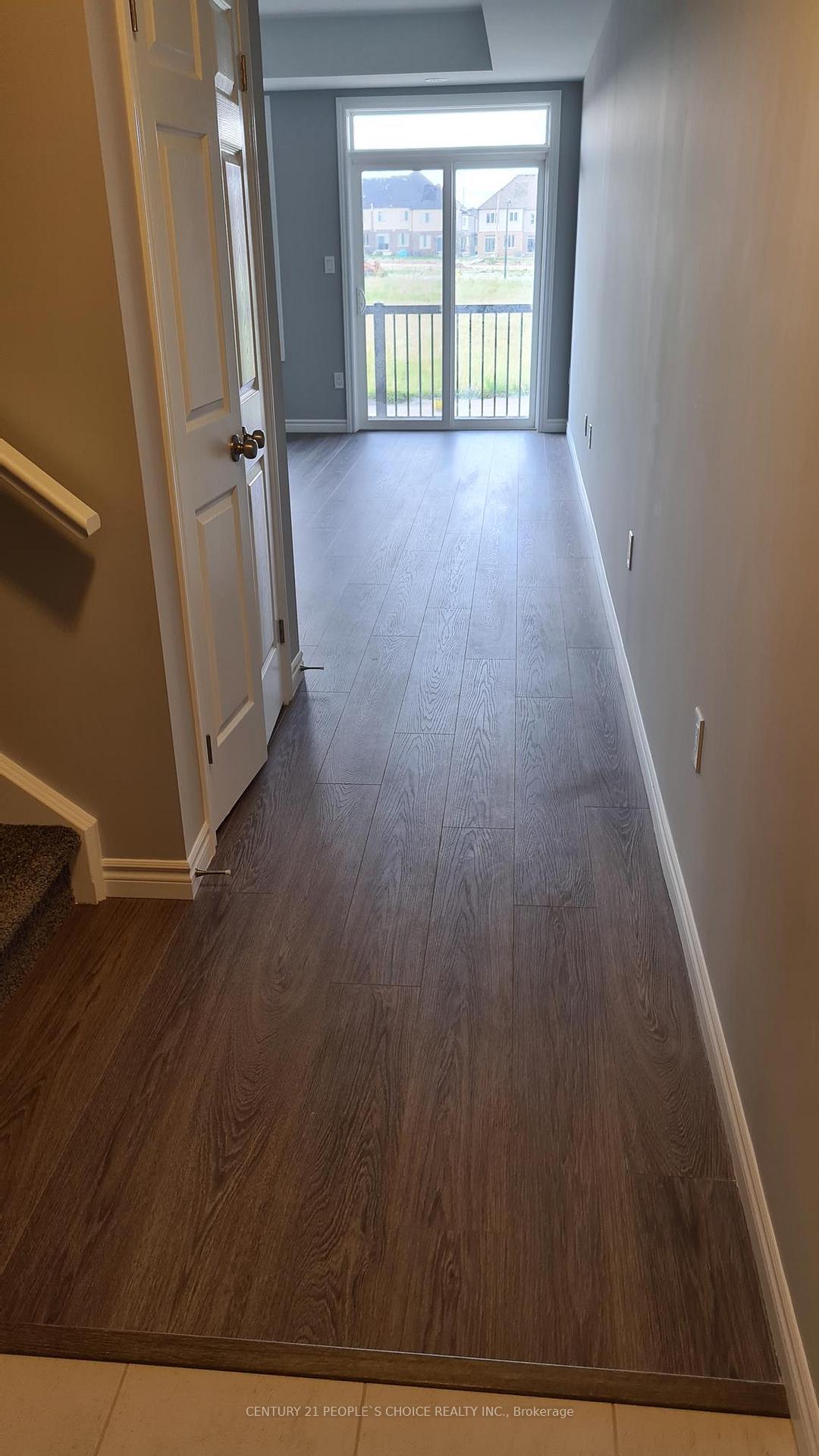 Photo 3 of 42 Wheat Lane, Kitchener, Huron Park — HOMEH