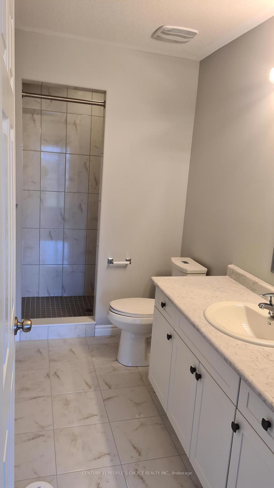 Photo 17 of 42 Wheat Lane, Kitchener, Huron Park — HOMEH