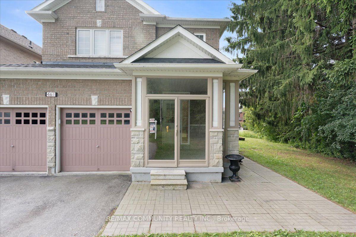 Photo 3 of 461 Rougewalk Drive, Pickering, Rouge Park — HOMEH