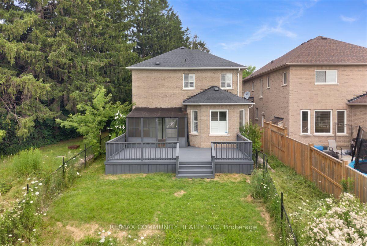 Photo 45 of 461 Rougewalk Drive, Pickering, Rouge Park — HOMEH