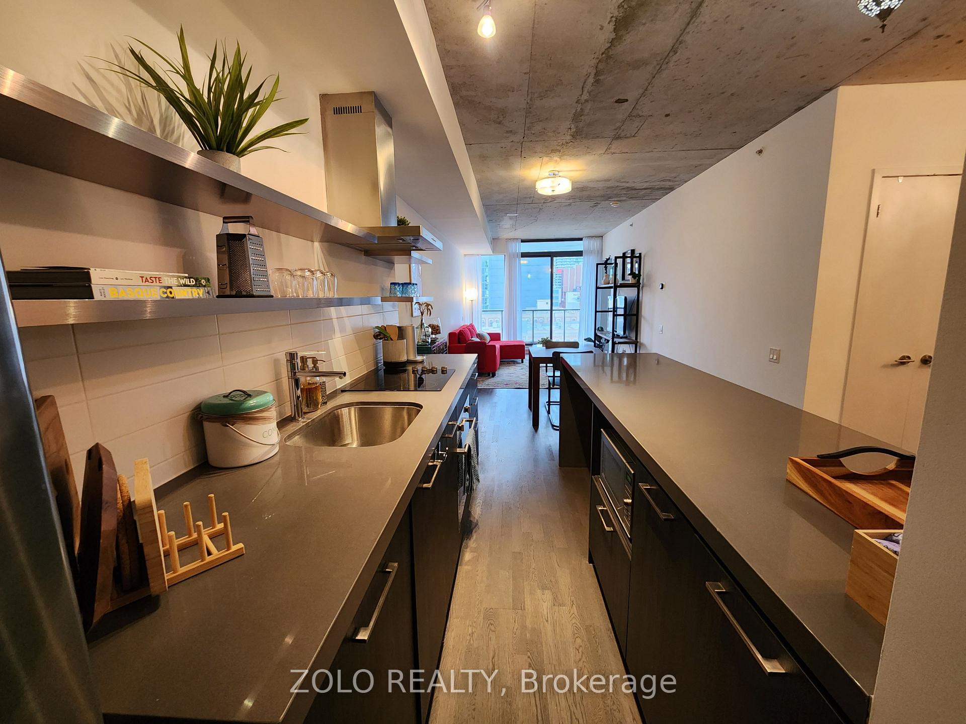 Photo 9 of Unit 710, 560 King Street W, Toronto, Waterfront Communities — HOMEH