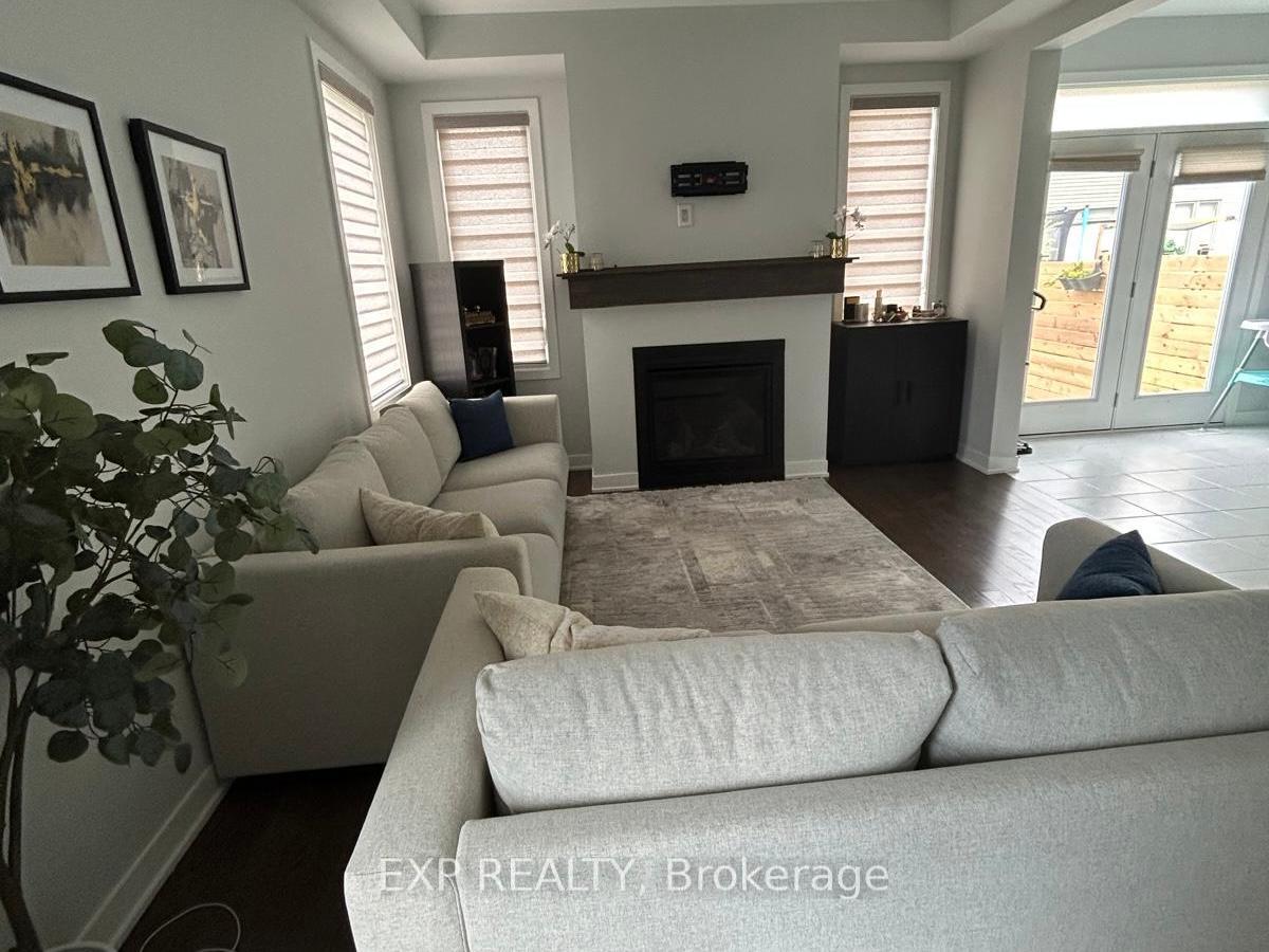 Photo 6 of 1045 Curraglass Walk, Ottawa, Stittsville (North) — HOMEH