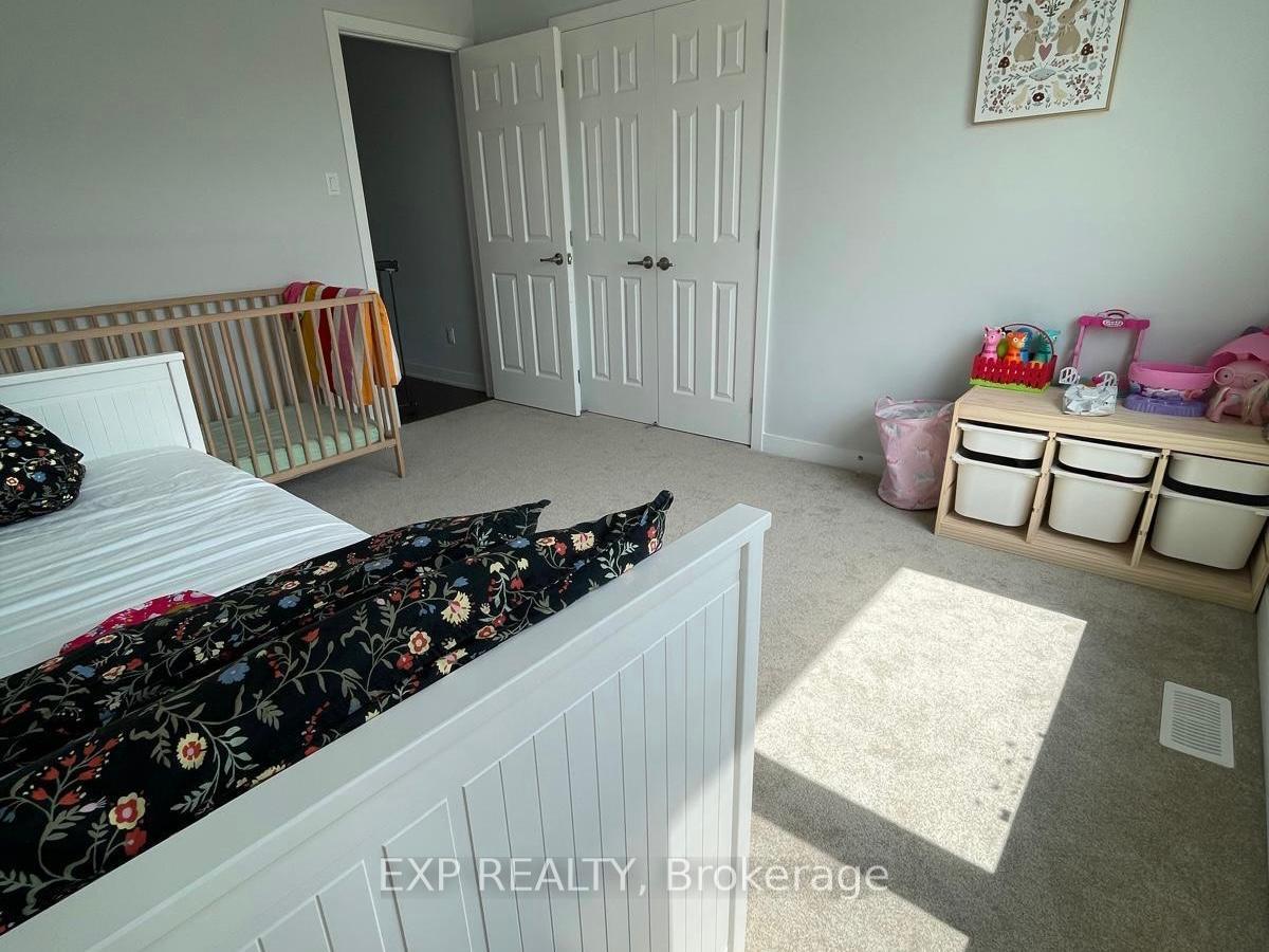 Photo 13 of 1045 Curraglass Walk, Ottawa, Stittsville (North) — HOMEH