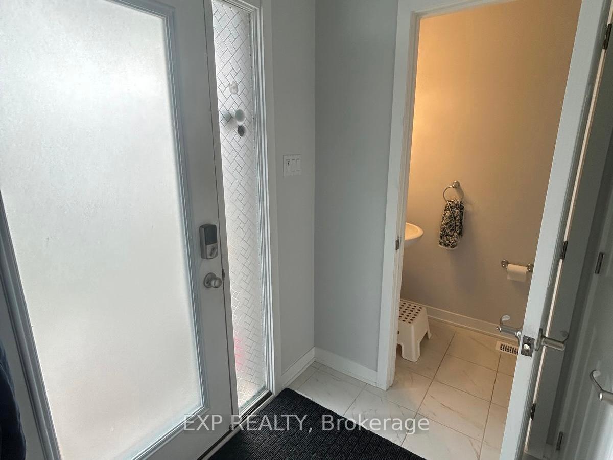 Photo 19 of 1045 Curraglass Walk, Ottawa, Stittsville (North) — HOMEH