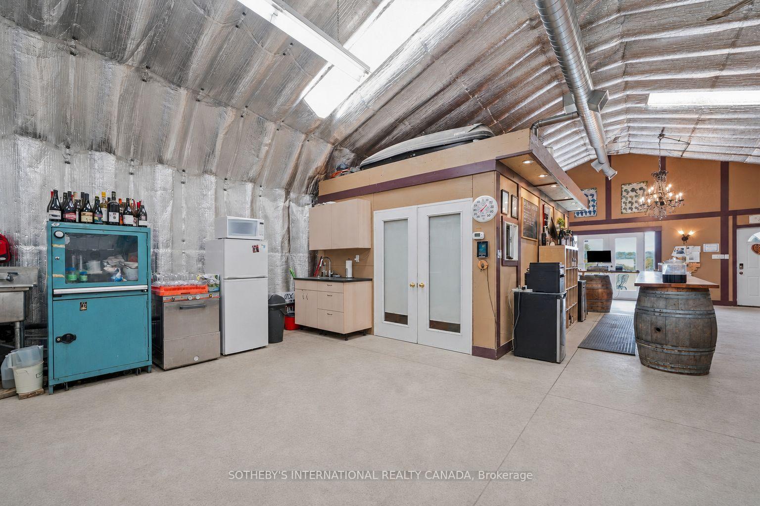 Photo 10 of 562 Danforth Road E, Prince Edward County, Hillier — HOMEH