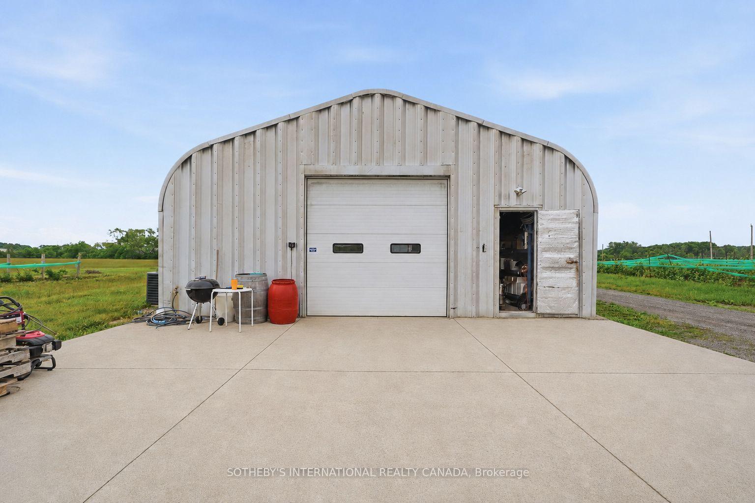 Photo 12 of 562 Danforth Road E, Prince Edward County, Hillier — HOMEH