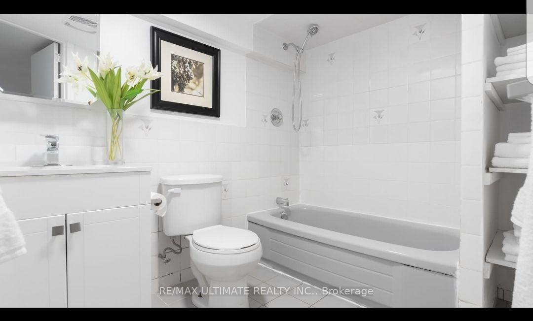 Photo 6 of Unit Lower, 1133 Dufferin Street, Toronto, Dovercourt-Wallace Emerson-Junction — HOMEH