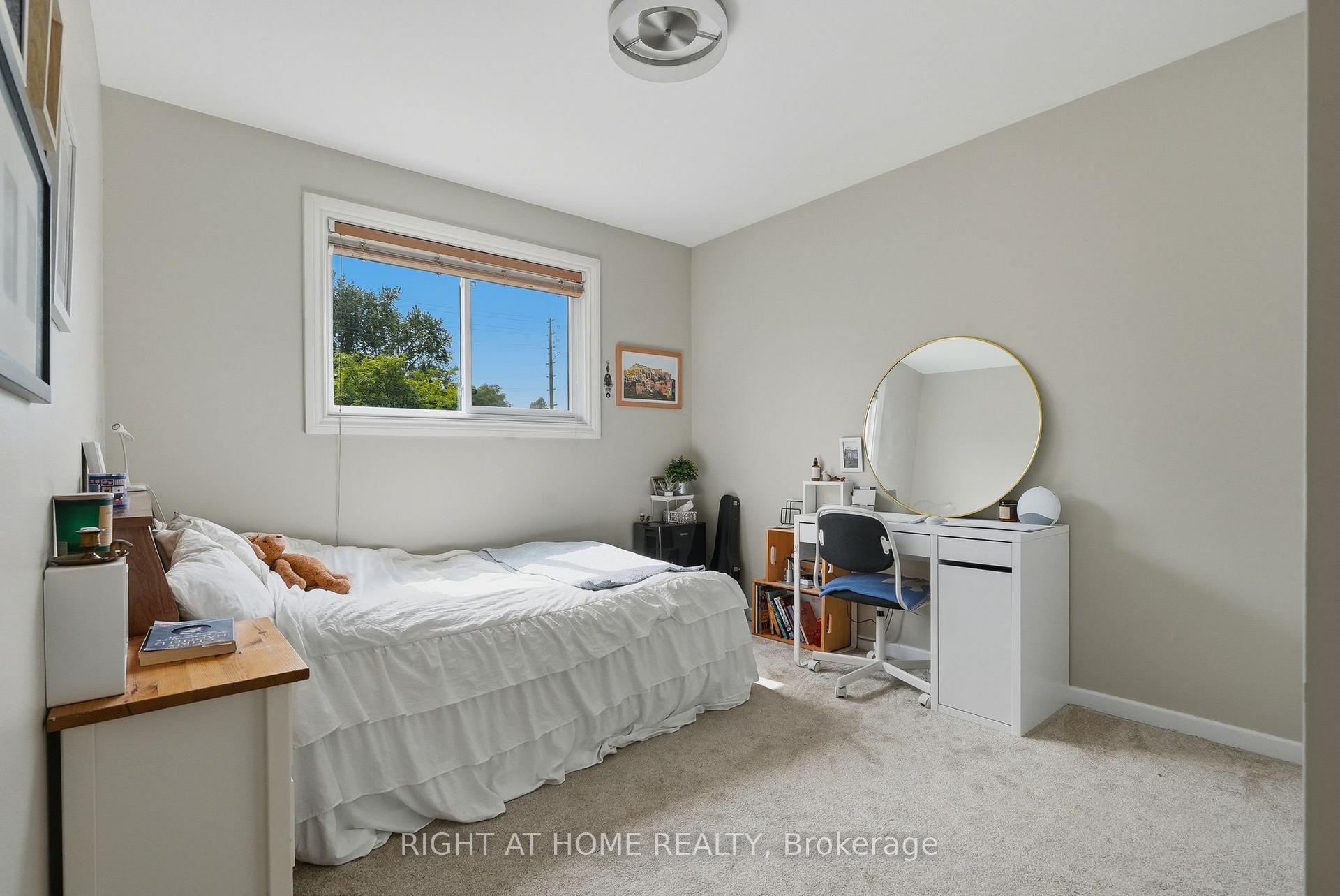 Photo 20 of 2346 Edwin Crescent, Ottawa, Queensway Terrace South/Ridgeview — HOMEH