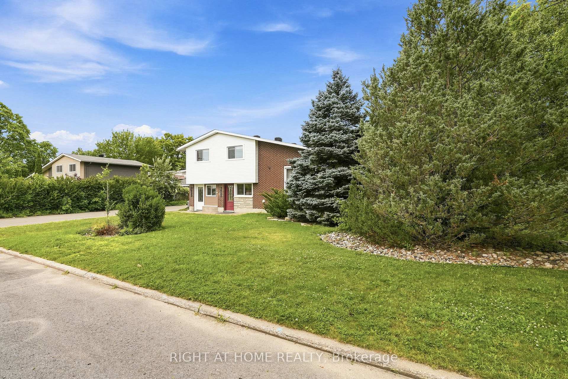 Photo 27 of 2346 Edwin Crescent, Ottawa, Queensway Terrace South/Ridgeview — HOMEH