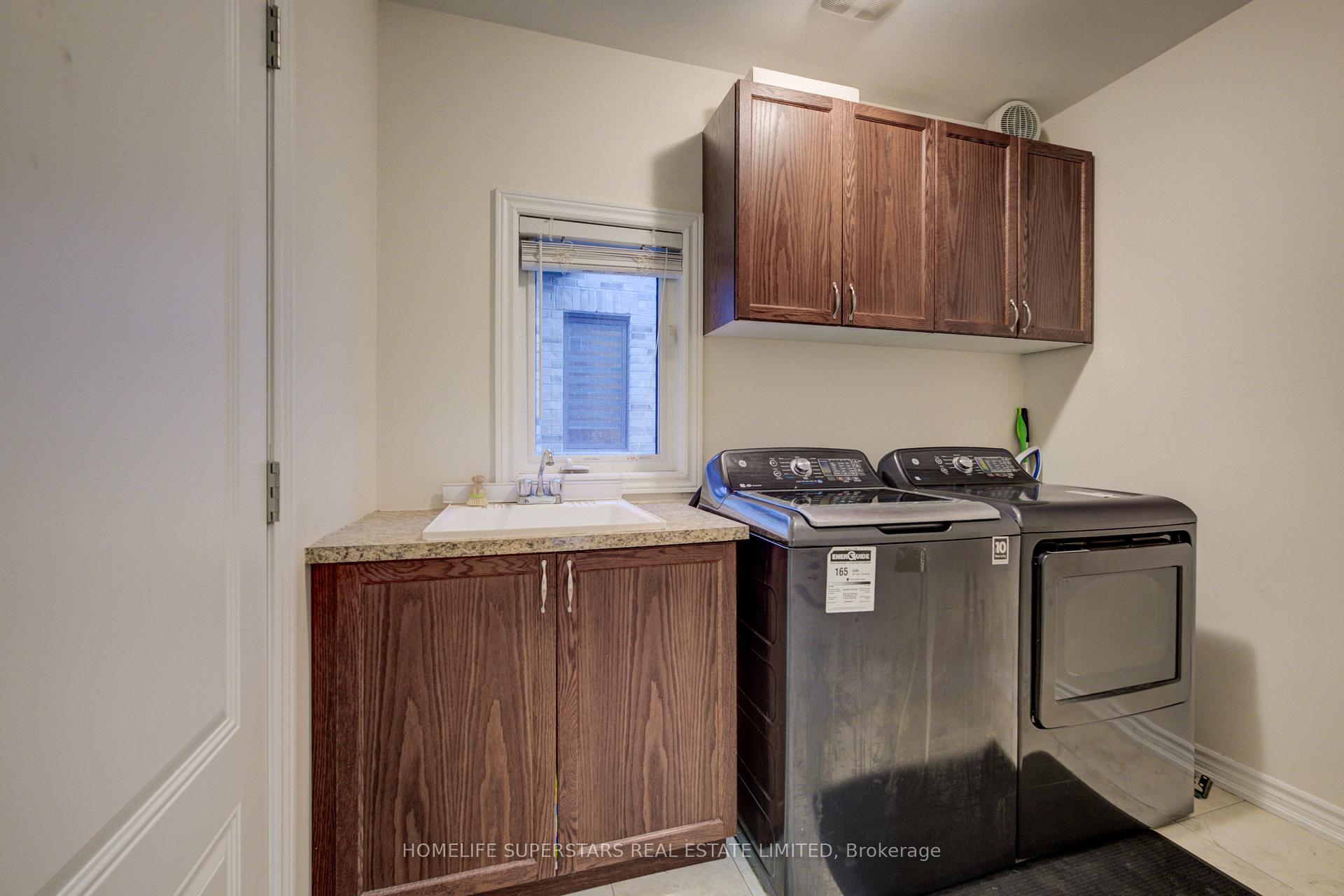 Photo 7 of 27 Upperview Place, Whitby, Taunton North — HOMEH