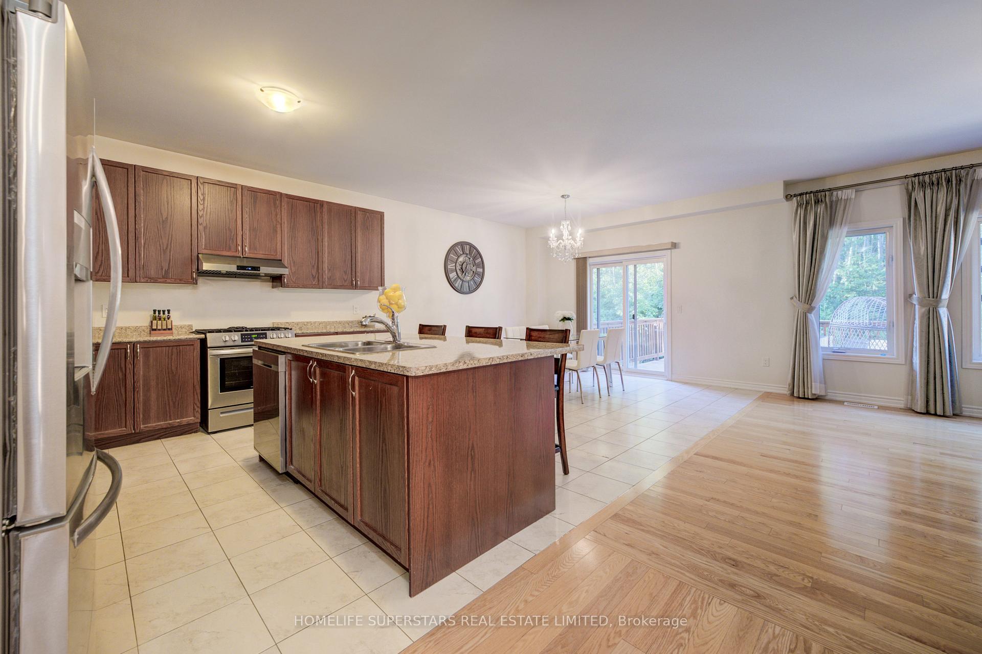 Photo 14 of 27 Upperview Place, Whitby, Taunton North — HOMEH
