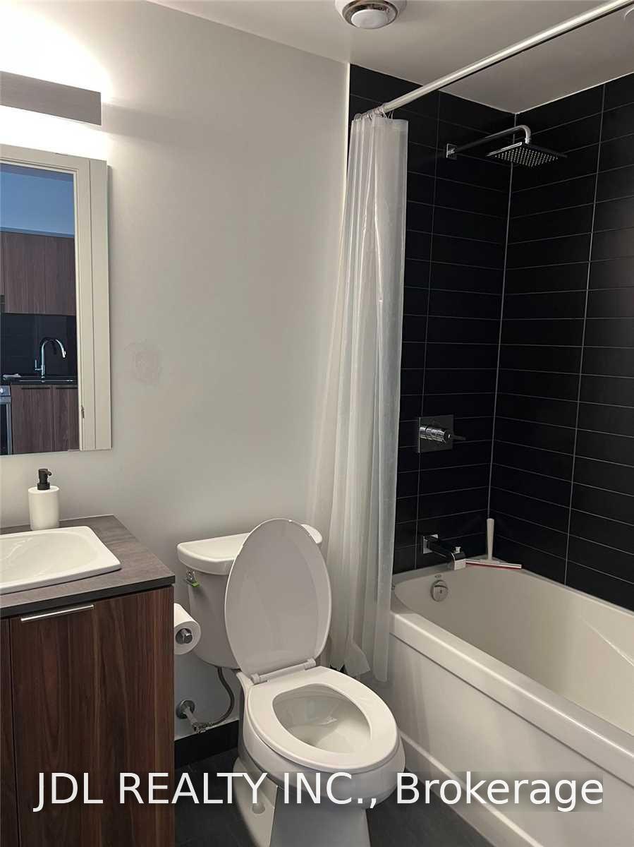 Photo 7 of Unit 401, 18 Maitland Terrace, Toronto, Church-Yonge Corridor — HOMEH