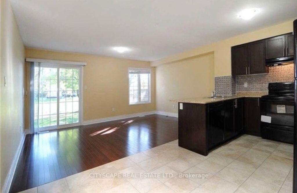 Photo 6 of 1136 Schooling Drive E, Oshawa, Taunton — HOMEH