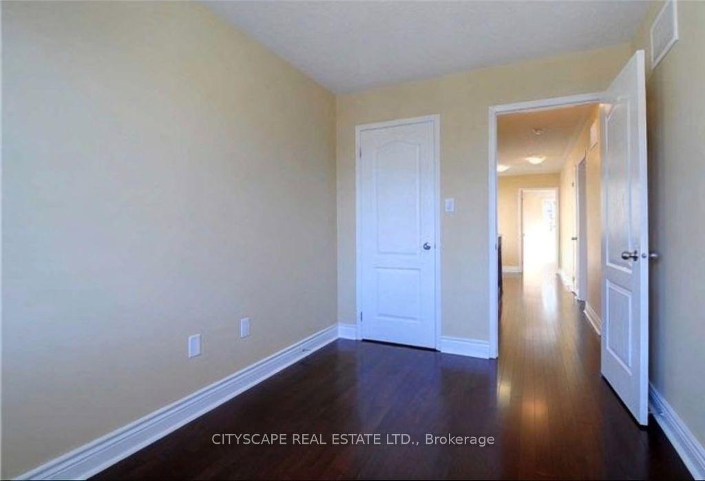 Photo 29 of 1136 Schooling Drive E, Oshawa, Taunton — HOMEH
