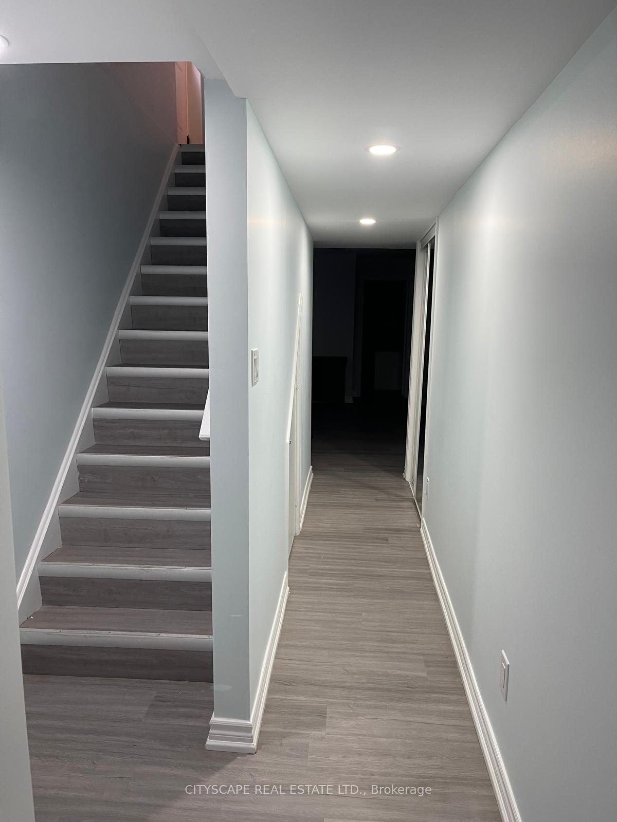 Photo 35 of 1136 Schooling Drive E, Oshawa, Taunton — HOMEH