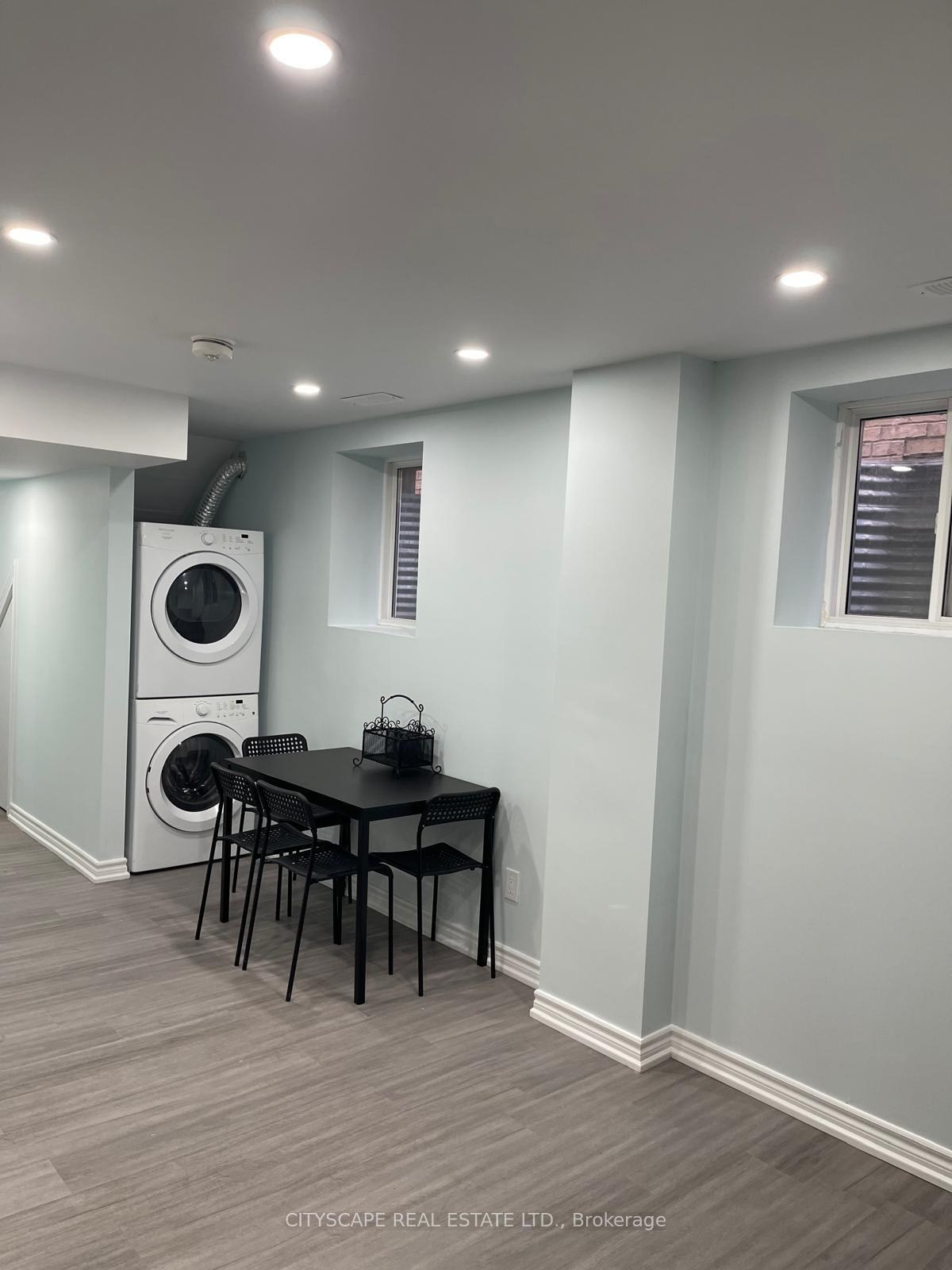 Photo 37 of 1136 Schooling Drive E, Oshawa, Taunton — HOMEH