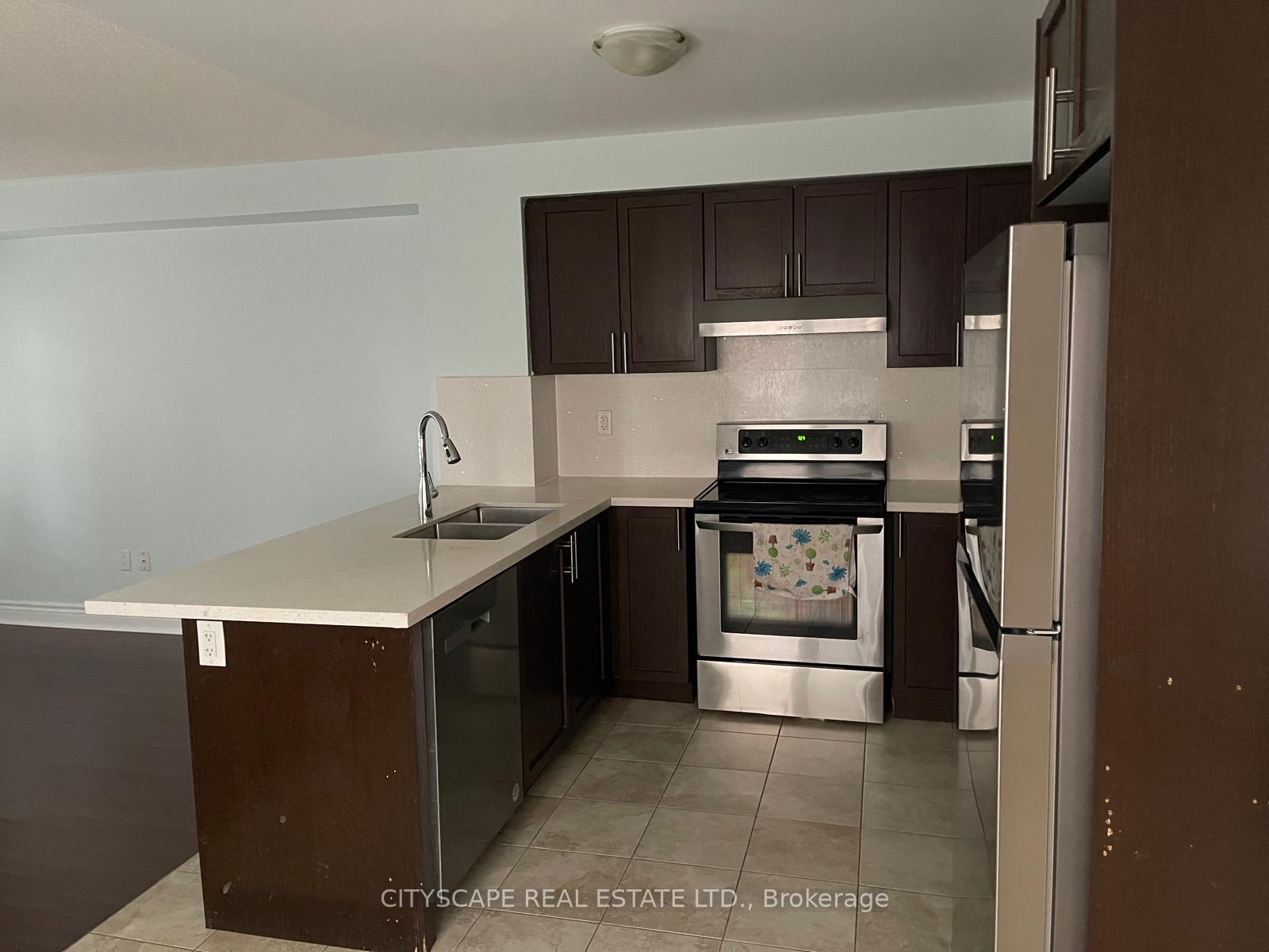 Photo 46 of 1136 Schooling Drive E, Oshawa, Taunton — HOMEH
