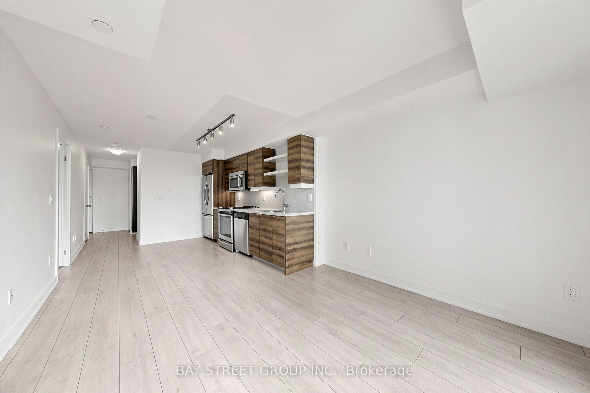 Photo 9 of Unit 1118, 525 Adelaide Street W, Toronto, Waterfront Communities — HOMEH