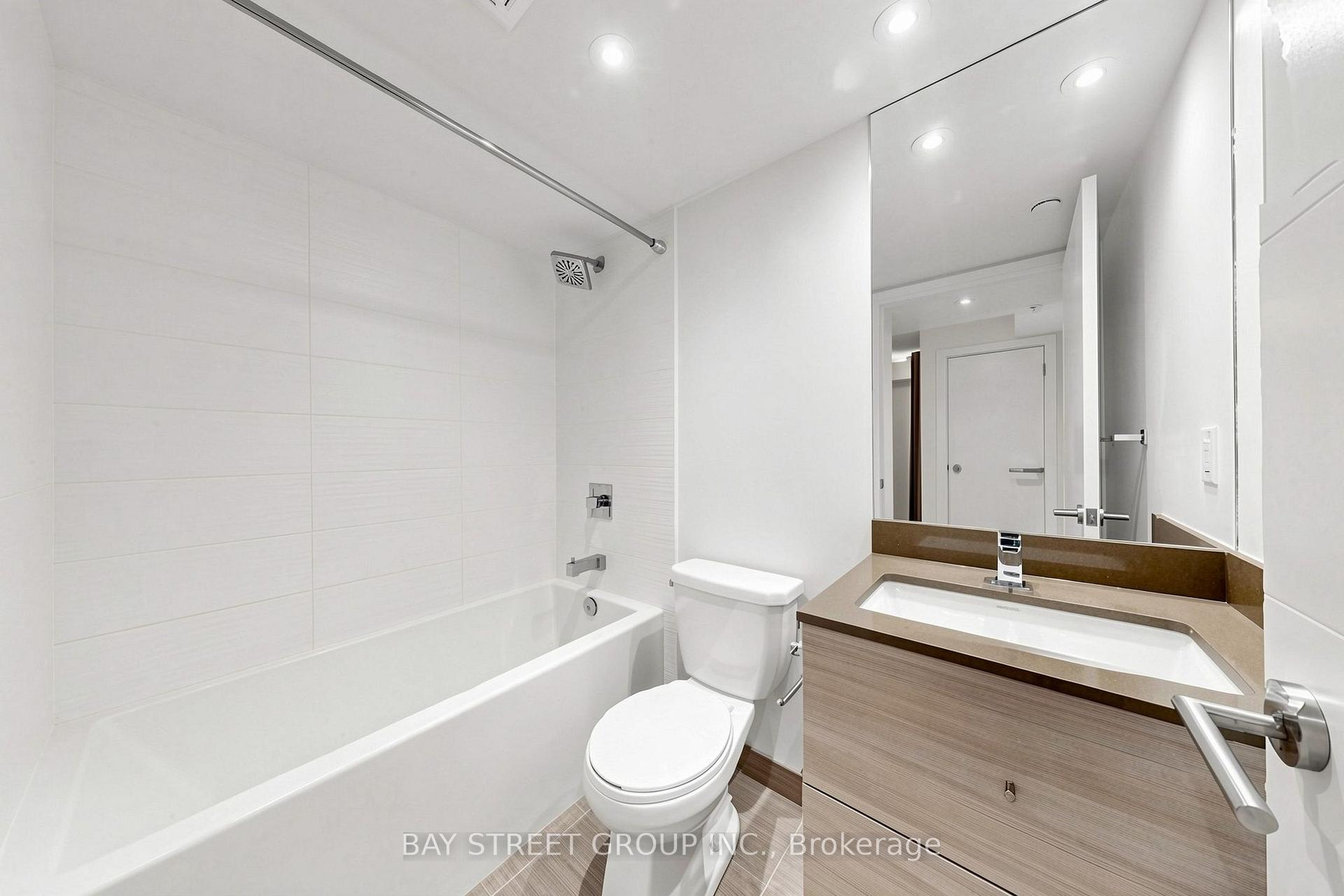 Photo 32 of Unit 1118, 525 Adelaide Street W, Toronto, Waterfront Communities — HOMEH