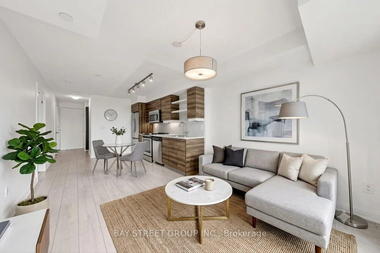 Photo 15 of Unit 1118, 525 Adelaide Street W, Toronto, Waterfront Communities — HOMEH