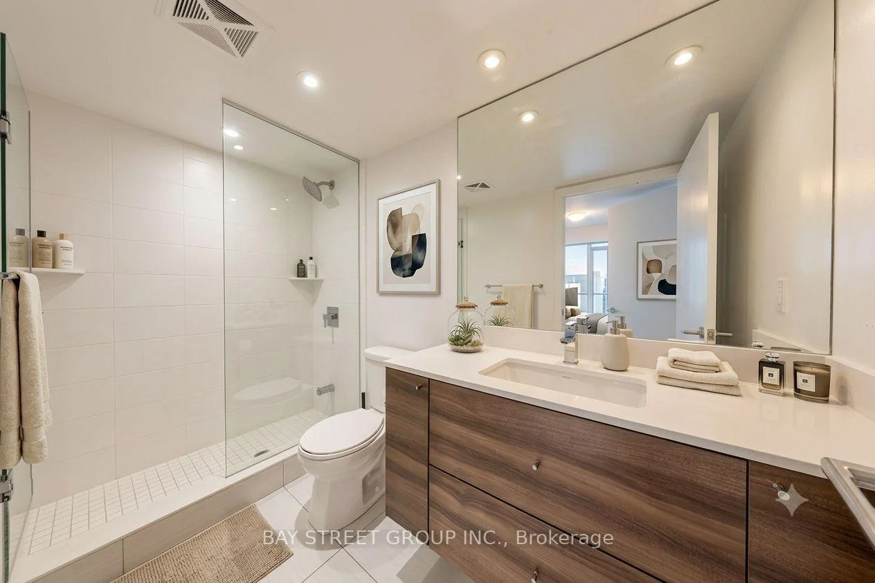 Photo 24 of Unit 1118, 525 Adelaide Street W, Toronto, Waterfront Communities — HOMEH