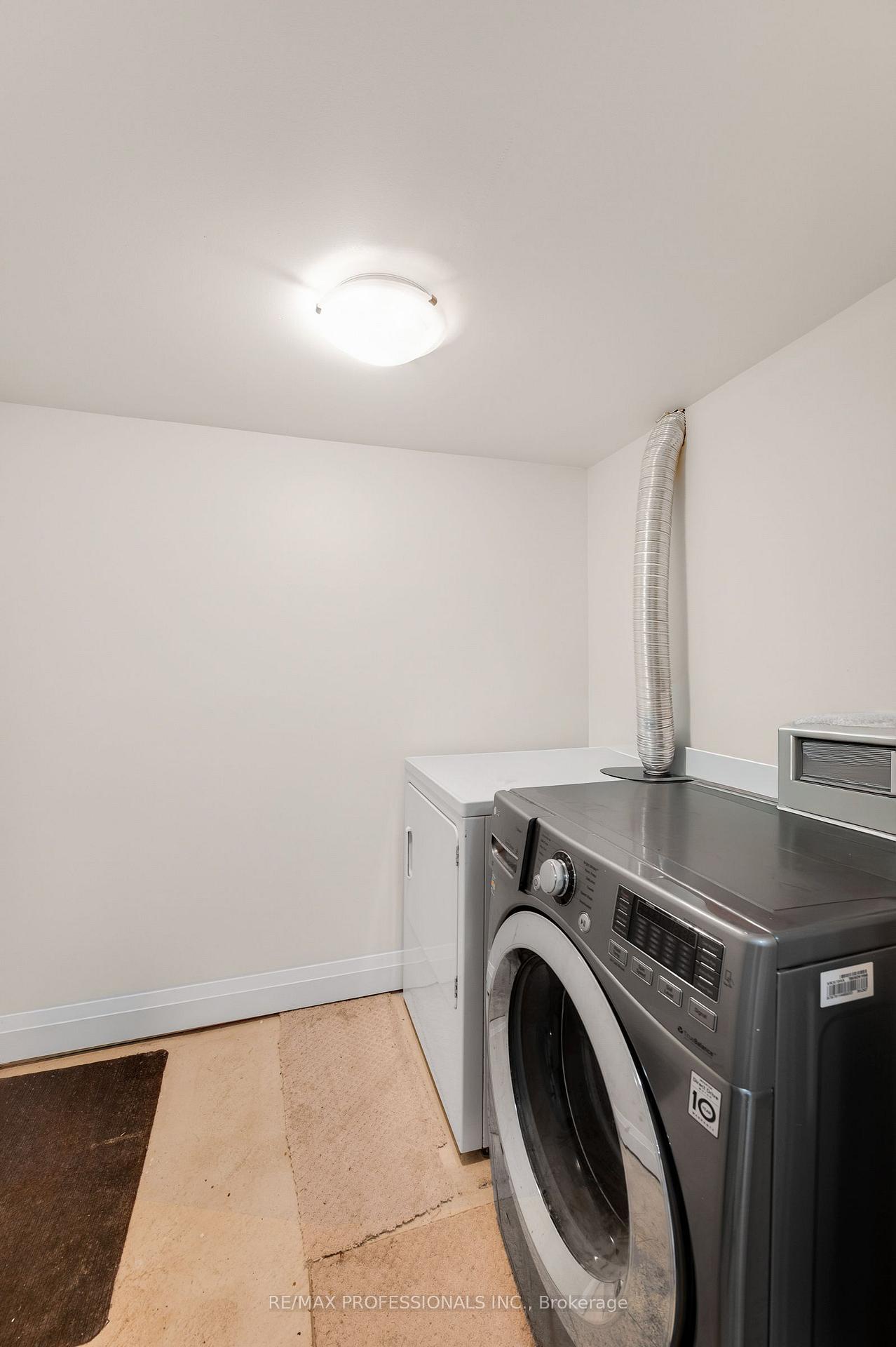 Photo 10 of Unit Bsmt, 2900 Tradewind Drive, Mississauga, Meadowvale — HOMEH