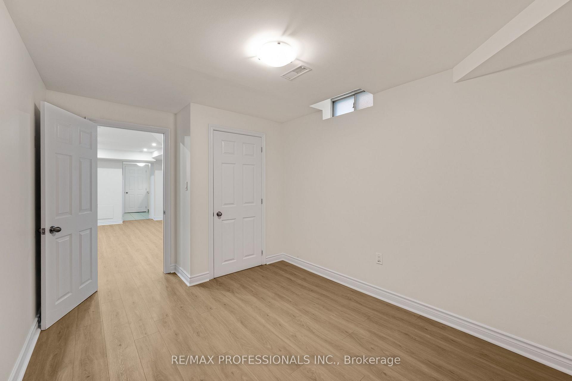 Photo 15 of Unit Bsmt, 2900 Tradewind Drive, Mississauga, Meadowvale — HOMEH