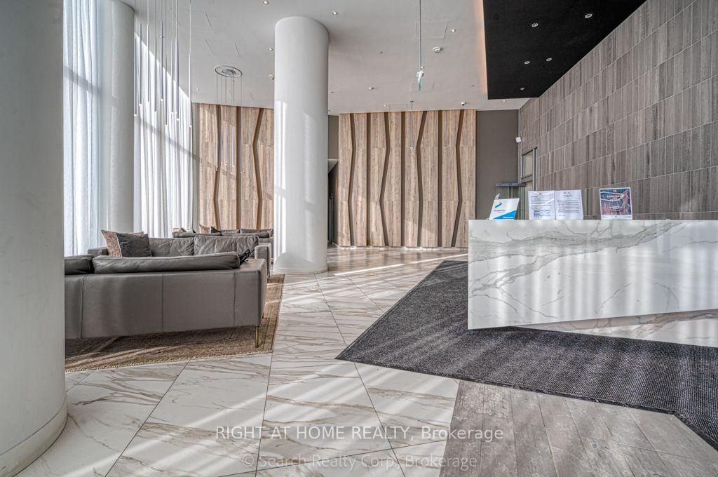 Photo 3 of Unit 5503, 3883 Quartz Road, Mississauga, City Centre — HOMEH