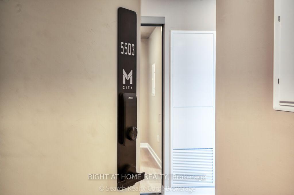 Photo 5 of Unit 5503, 3883 Quartz Road, Mississauga, City Centre — HOMEH