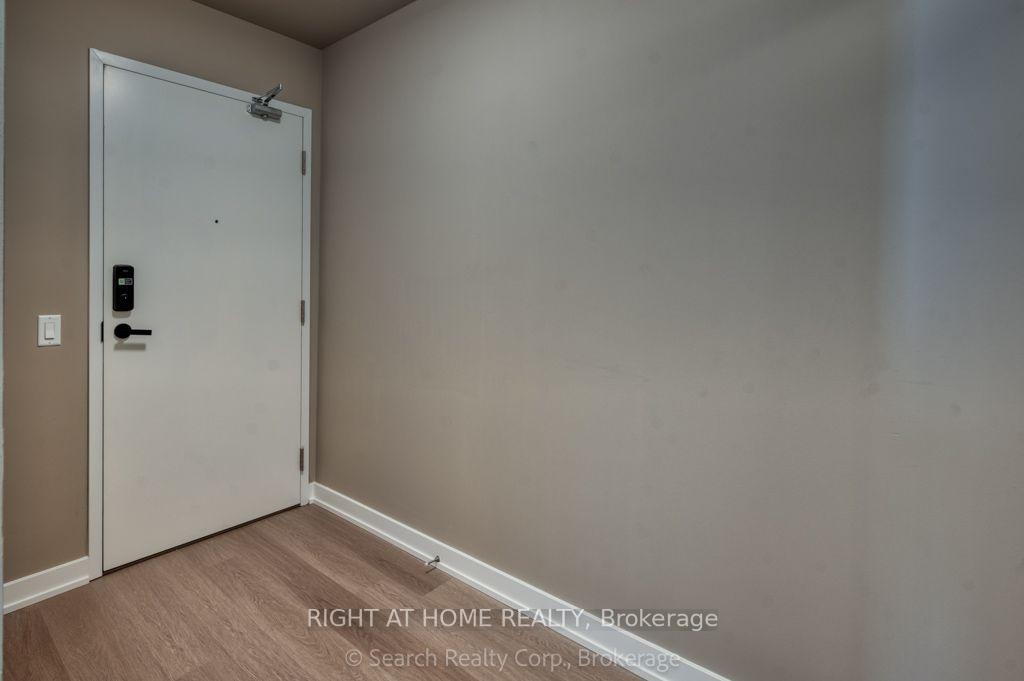 Photo 6 of Unit 5503, 3883 Quartz Road, Mississauga, City Centre — HOMEH