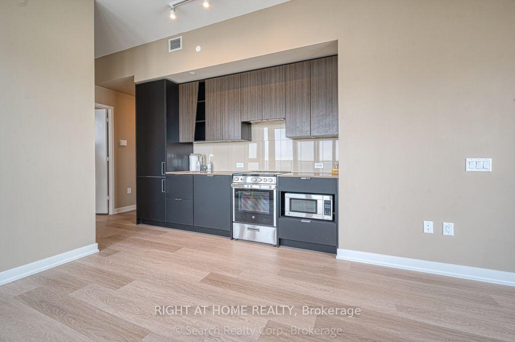 Photo 11 of Unit 5503, 3883 Quartz Road, Mississauga, City Centre — HOMEH
