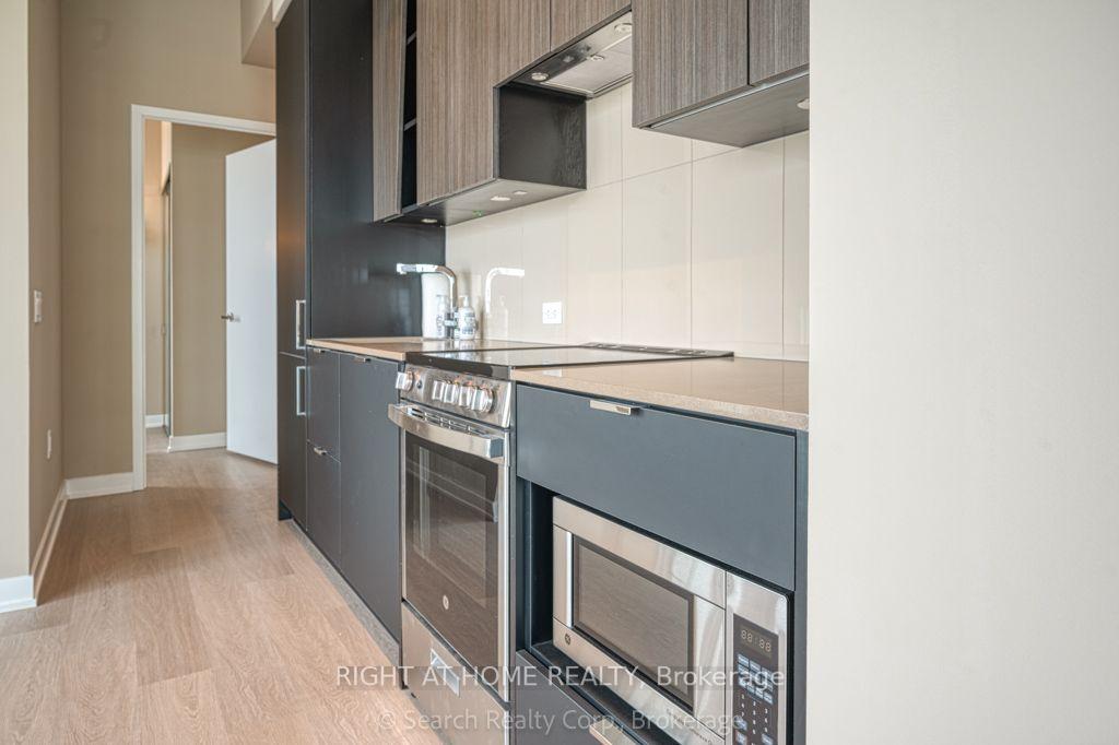 Photo 12 of Unit 5503, 3883 Quartz Road, Mississauga, City Centre — HOMEH