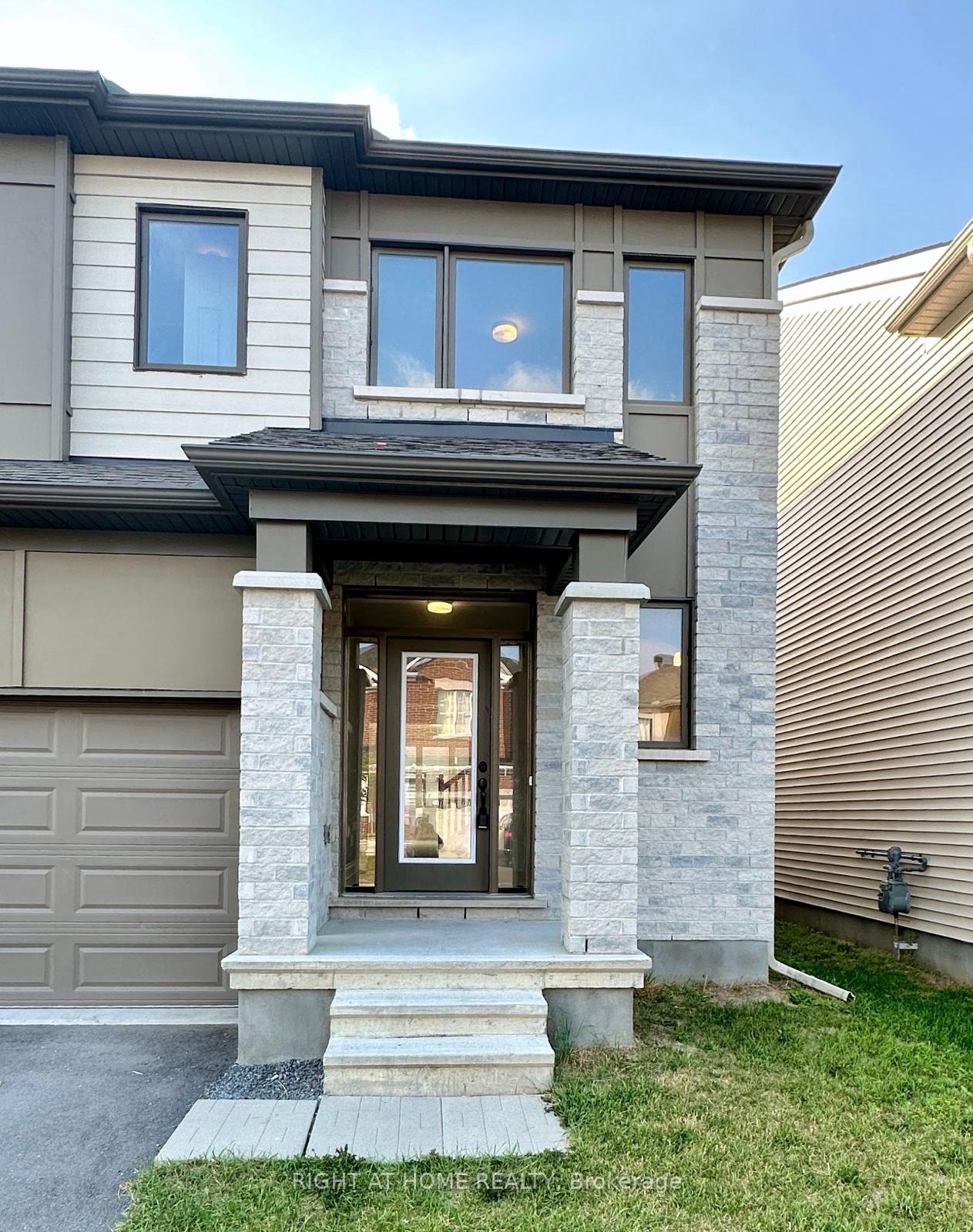Photo 2 of 205 Yearling Circle, Ottawa, Goulbourn Twp From Franktown Rd/South To Rideau — HOMEH