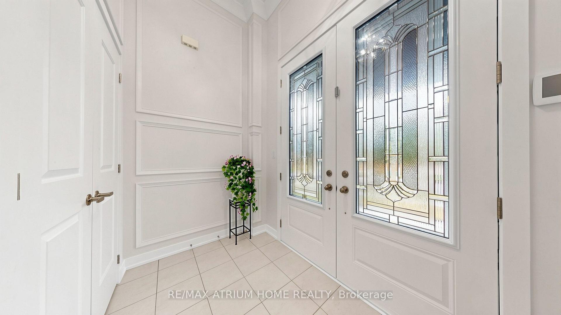 Photo 3 of 145 Courvier Crescent, Clarington, Bowmanville — HOMEH