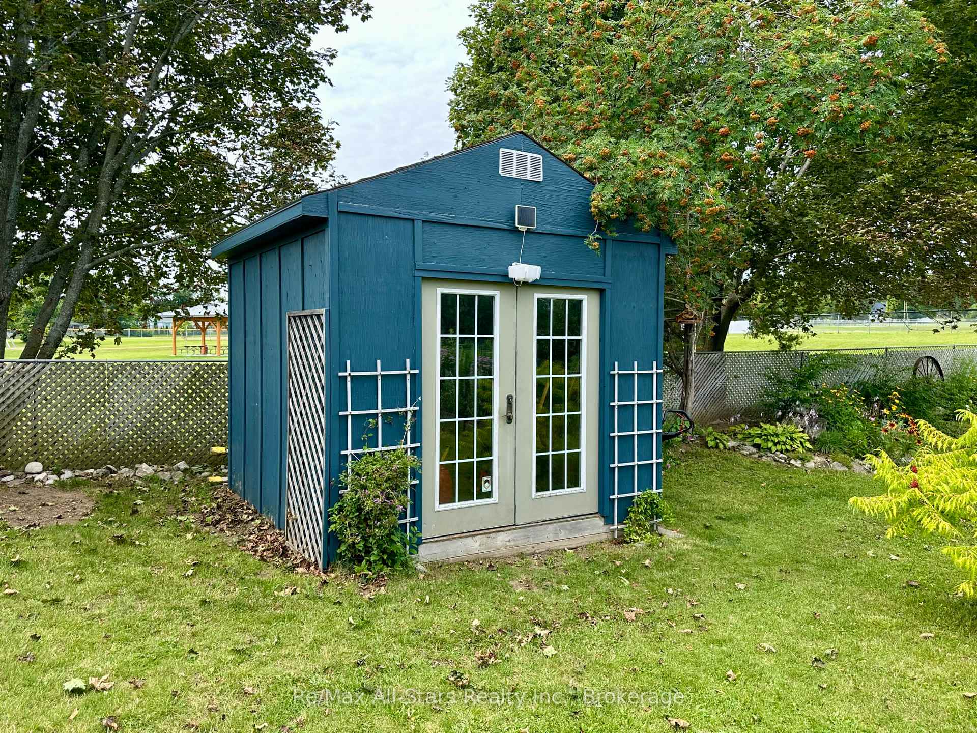 Photo 33 of 59 Jane Street, Kawartha Lakes, Bobcaygeon — HOMEH