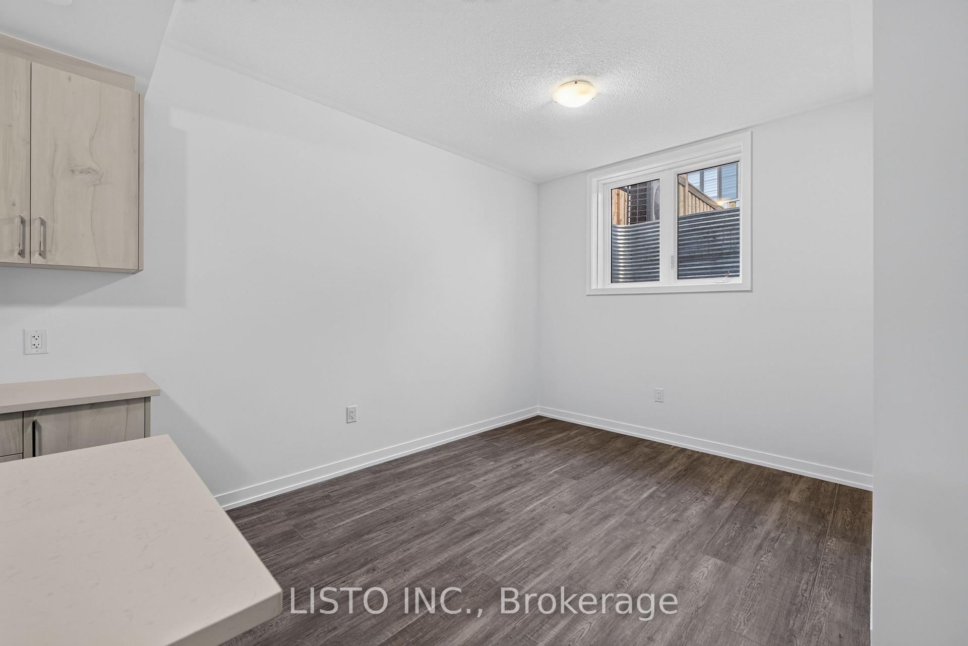 Photo 12 of Unit 106B, 106 Ziibi Way, Clarington, Newcastle — HOMEH